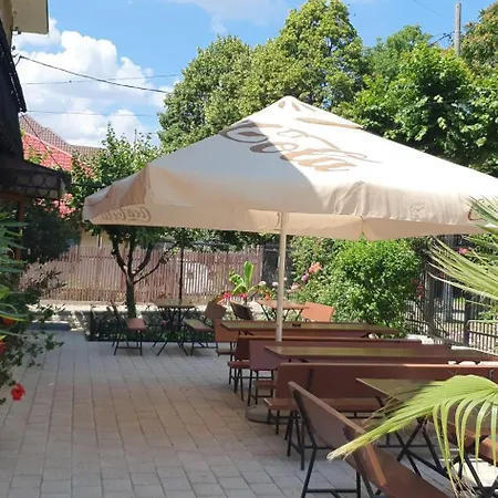 Milcov Hotel