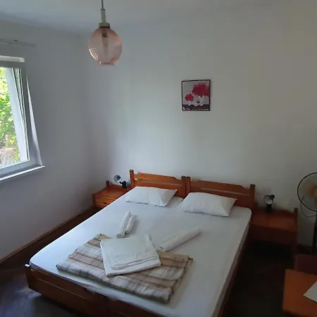 Milcov Hotel